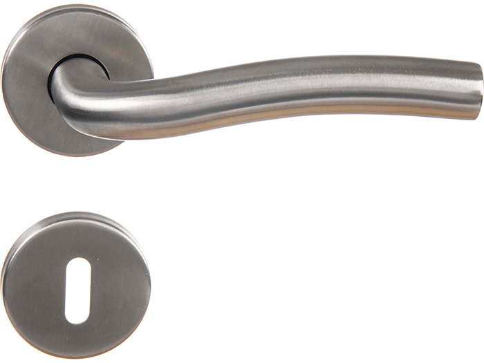 inox-door-handle-with-rose-and-escutcheon-95