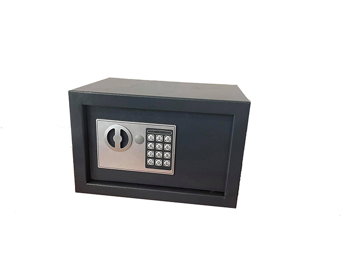 small-electronic-safe-31-cm