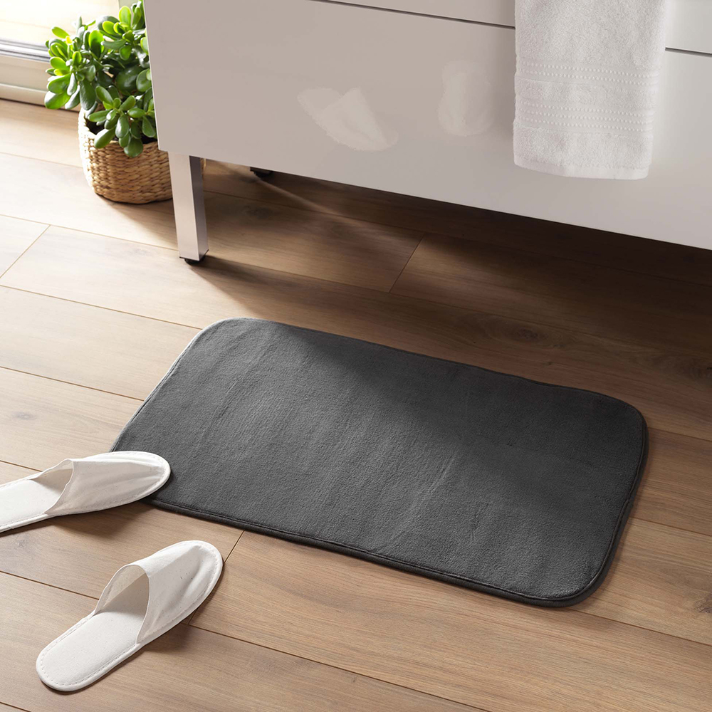 vitamin-microfibre-bathroom-mat-charcoal-grey-45cm-x-75cm