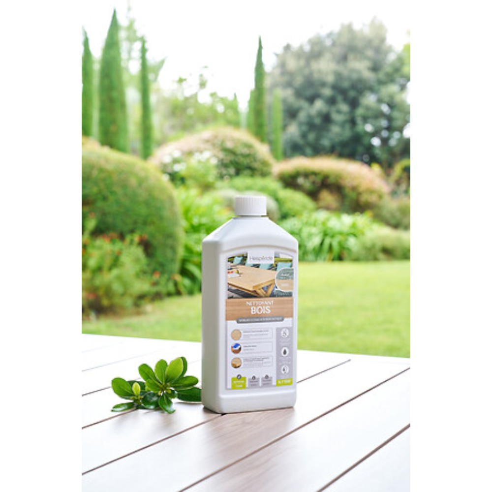 hespéride-outdoor-wooden-furniture-cleaner-and-preparer-1l