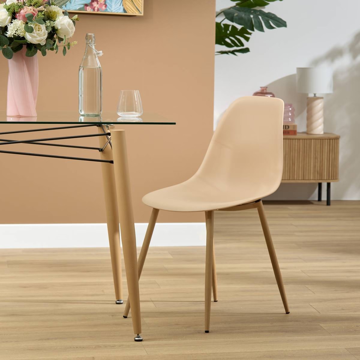 atmosphera-taho-chair-with-metal-legs-and-beige-pp-shell