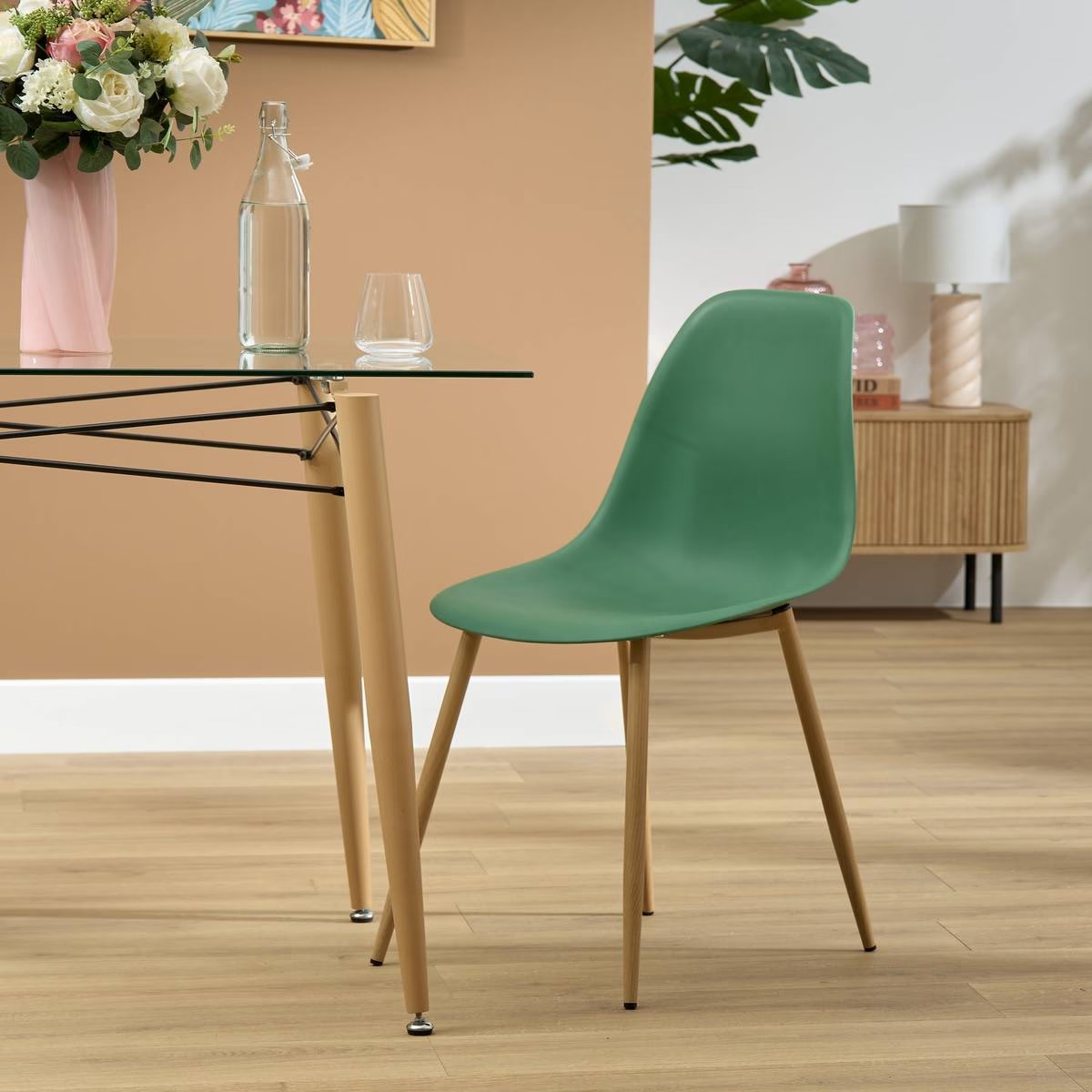 atmosphera-taho-chair-with-metal-legs-and-green-pp-shell
