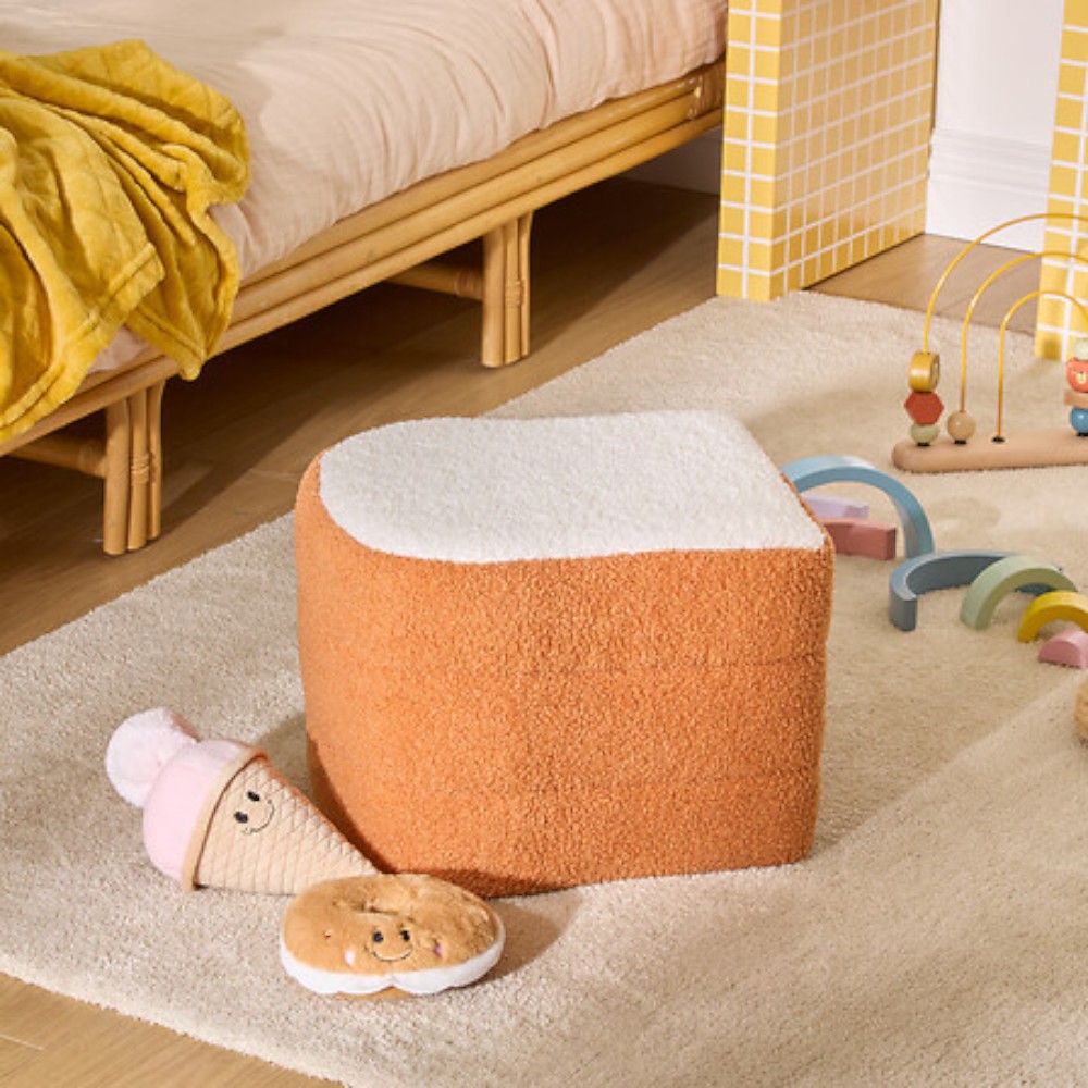 toast-pouf-l-34-x-d-27-5-x-h-38-cm-atmosphera