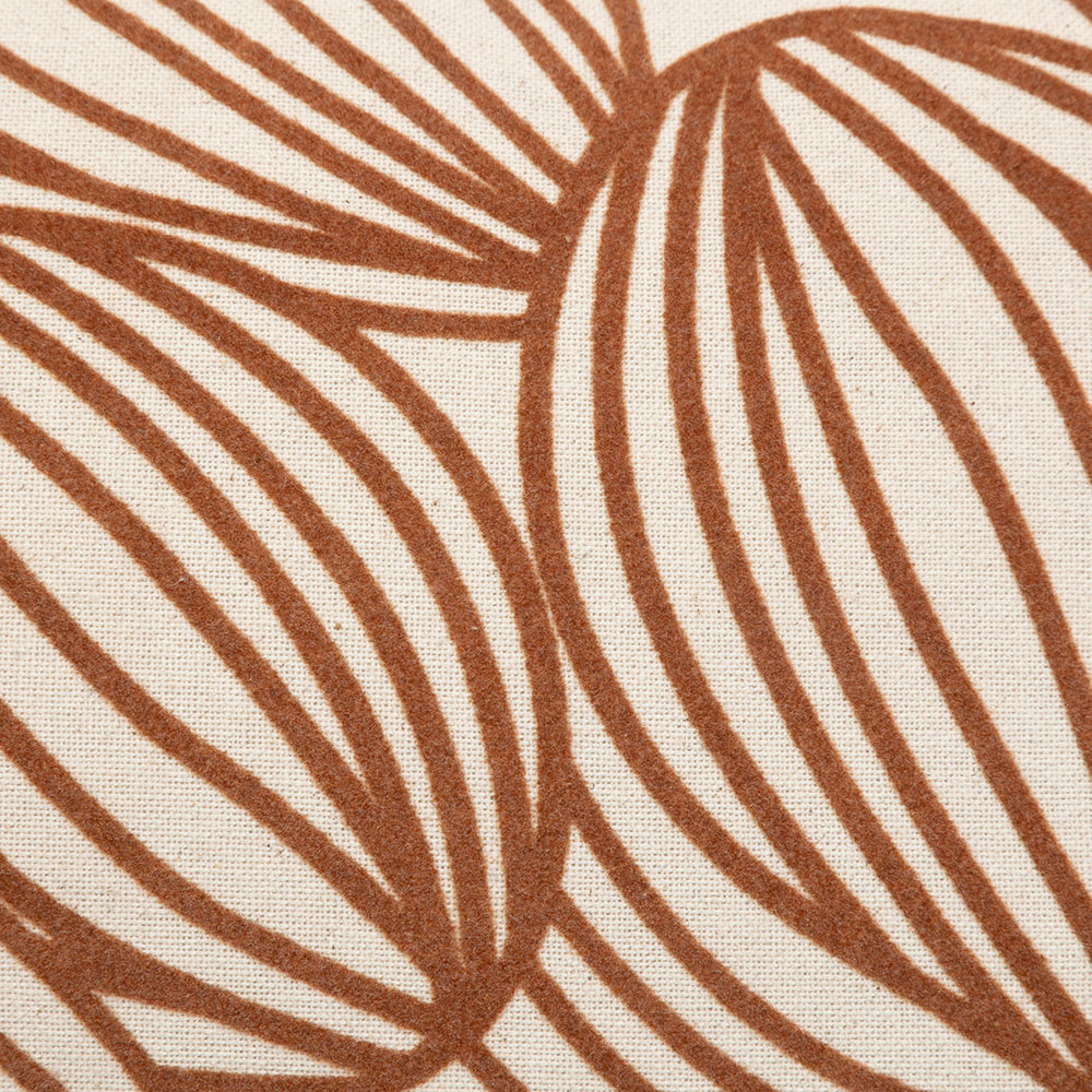 autumn-collection-rusty-cushion