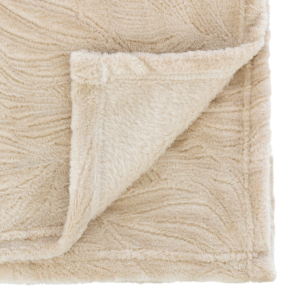 atmosphera-ryo-embossed-leaf-design-flannel-blanket-linen-beige-125cm-x-150cm