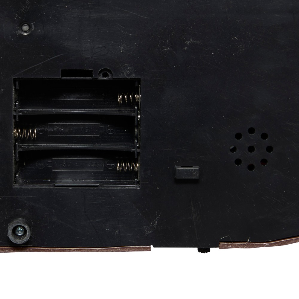 christmas-animated-villages-xmas-chalet-led-and-movement-battery-operated