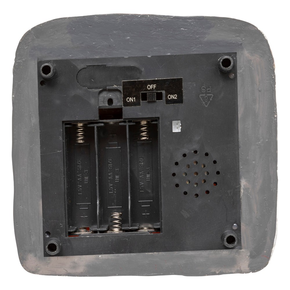 christmas-animated-villages-gingerbread-house-led-and-music-battery-operated