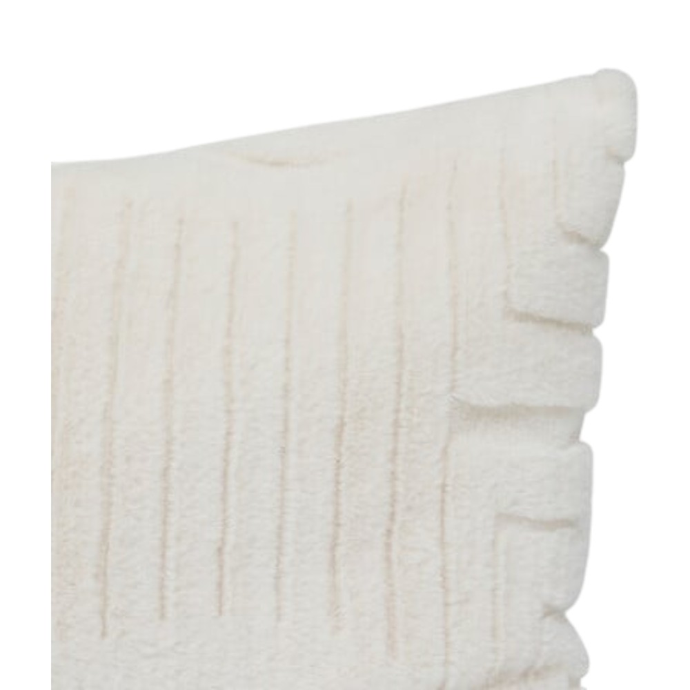 arka-jacquard-faux-fur-cushion-ivory-50-×-80-cm