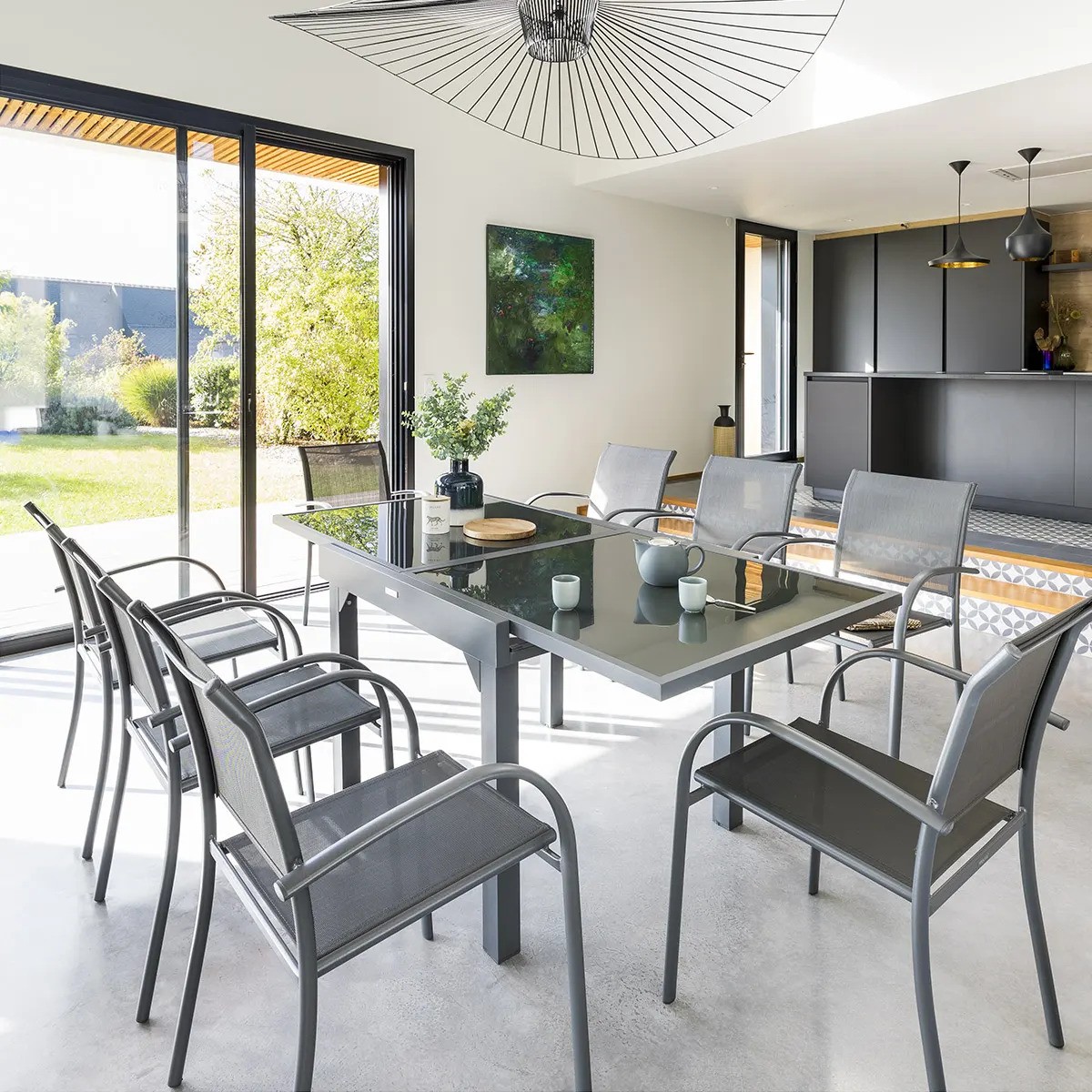 piazza-extendable-glass-outdoor-table-90cm-x-75-5cm