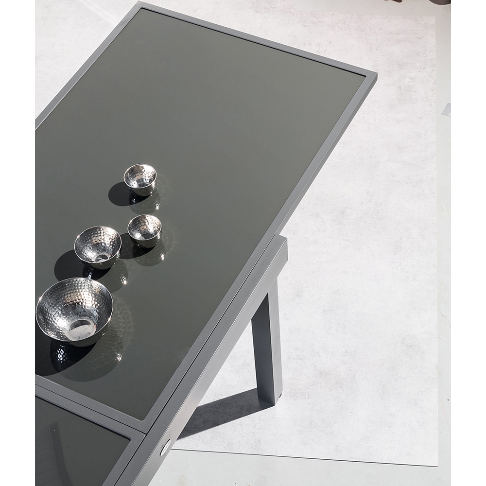 hesperide-piazza-extending-glass-metal-outdoor-table-grey