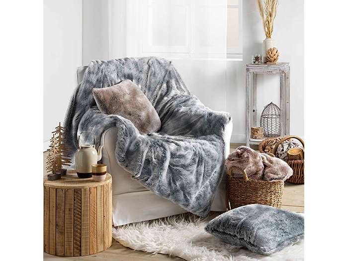 antarctica-artificial-fur-blanket-white-grey-180cm-x-220cm