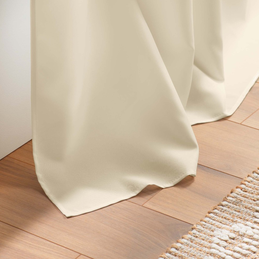 douceur-d’intérieur-essentiel-polyester-eyelet-curtain-140-×-180-cm-natural