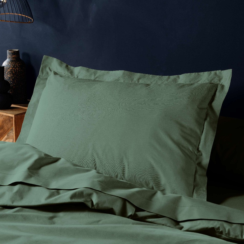 lina-oxford-plain-cotton-pillowcase-cedar-green-50-×-70-cm