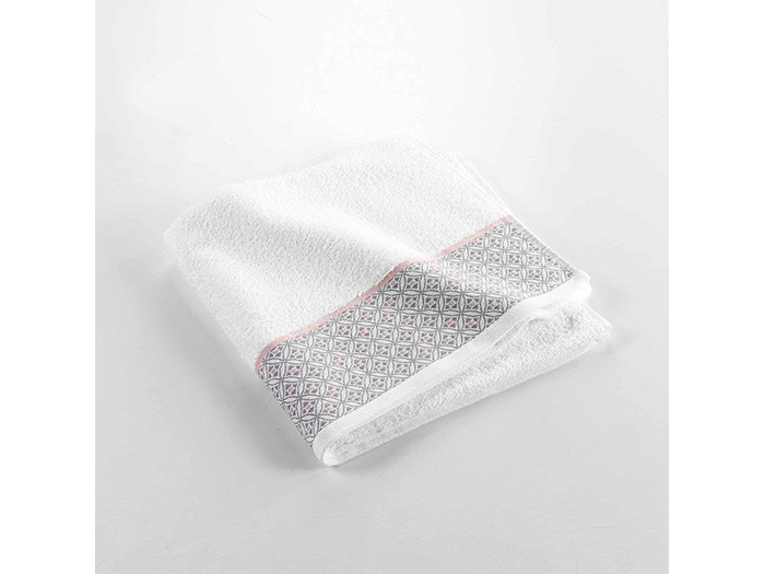 belina-jacquard-terry-cloth-shower-towel-white-70cm-x-130cm