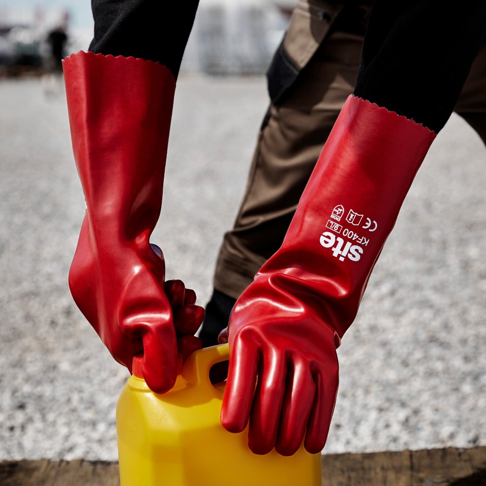 site-red-pvc-gauntlets-large