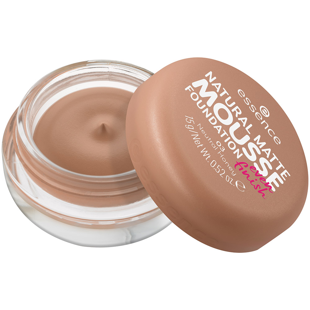 essence-natural-matte-mousse-foundation-03-matte-honey