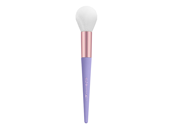 essence-fluffy-dreams-powder-brush