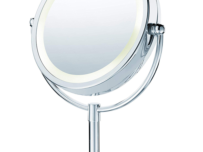 beurer-illuminated-mirror-on-stand