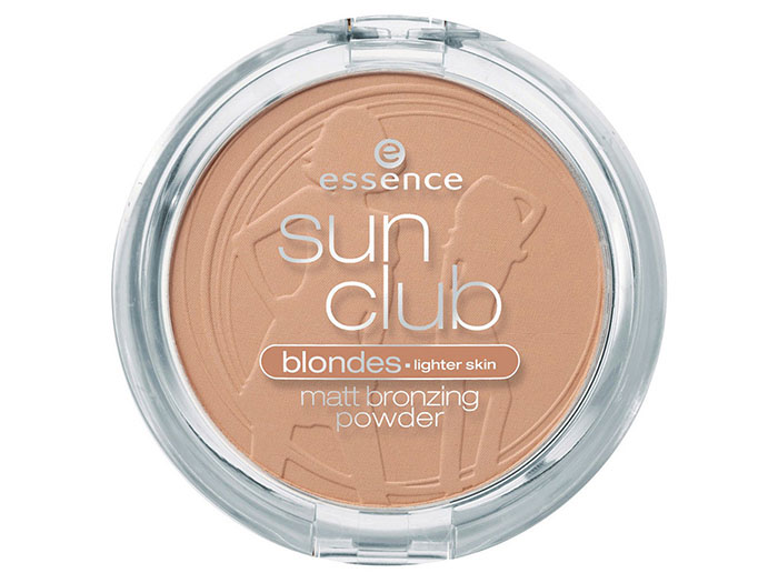 essence-sun-club-matt-bronzing-powder-01-natural