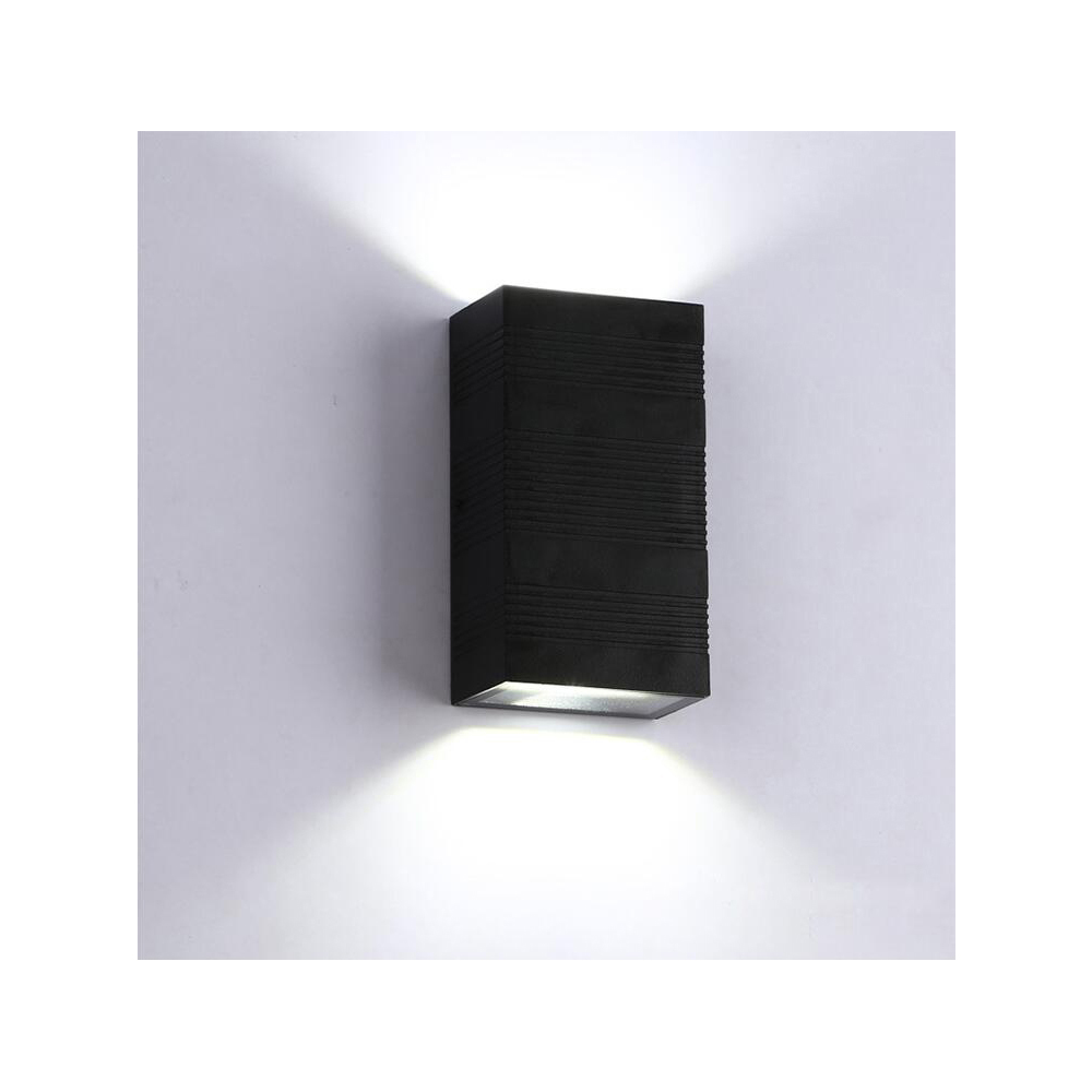 6w-led-wall-lamp-black-lines-warm-white