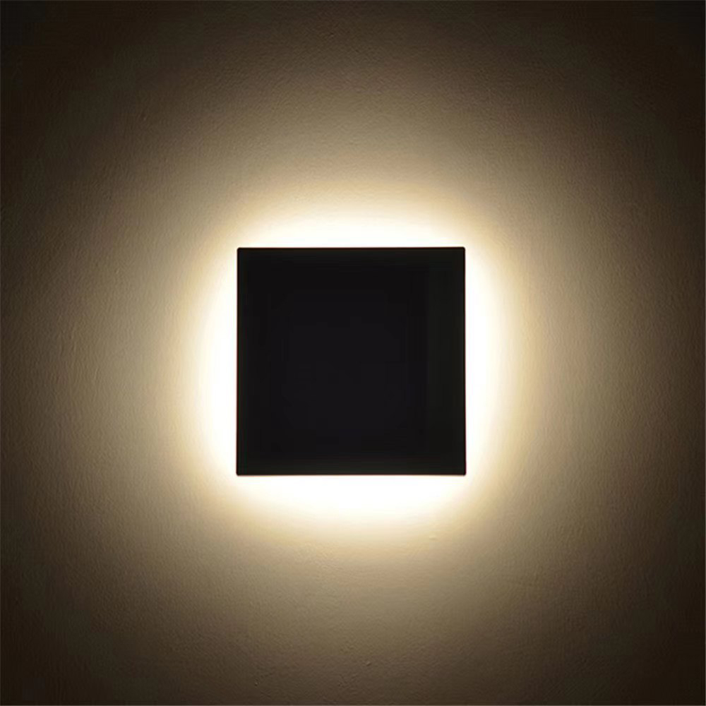 square-aluminium-outdoor-wall-light-black-warm-white-12w