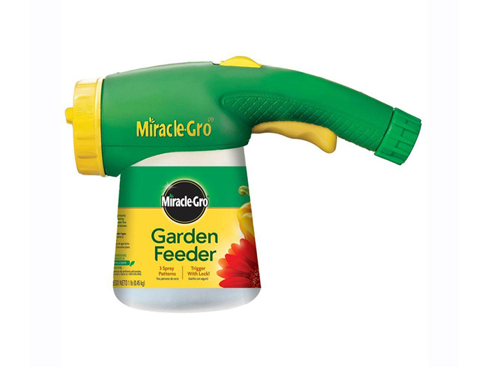 miracle-gro-garden-feeder