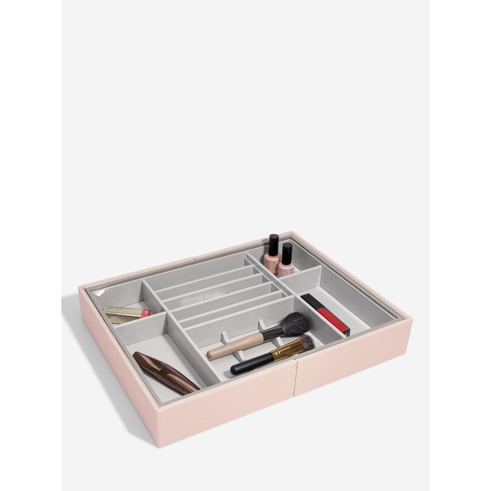 blush-pink-makeup-slider