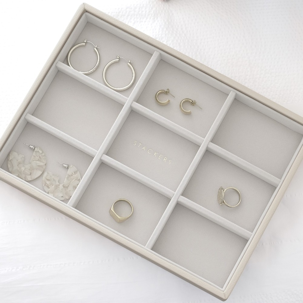 stackers-oatmeal-classic-earring-layer