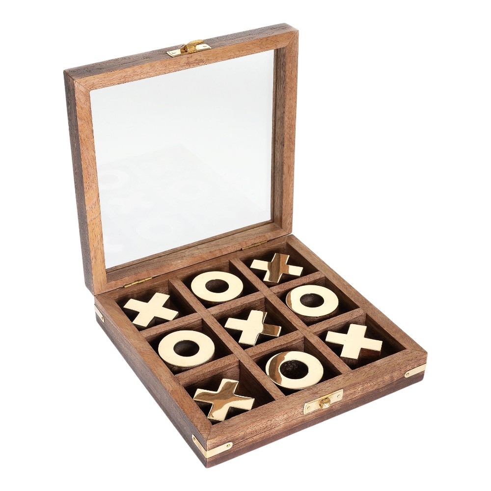 tic-tac-toe-in-wooden-case