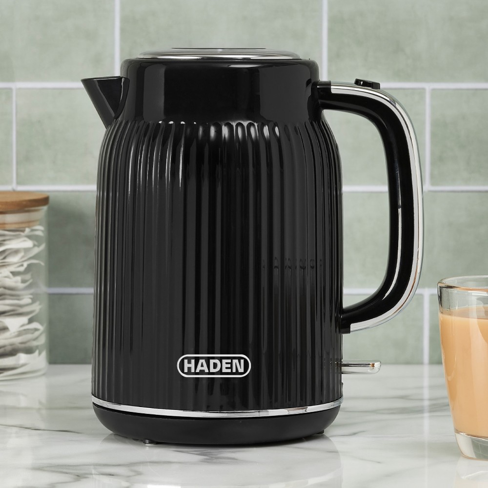 haden-york-kettle-d-1-7l-black