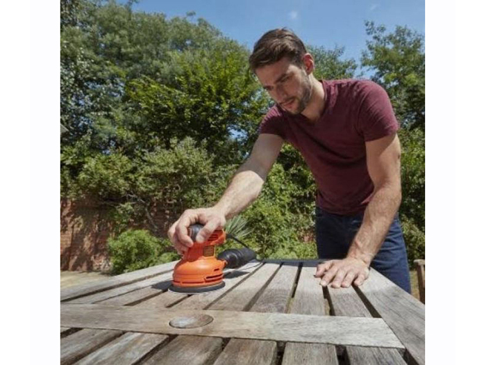 black-decker-eccentric-orbit-sander-230w