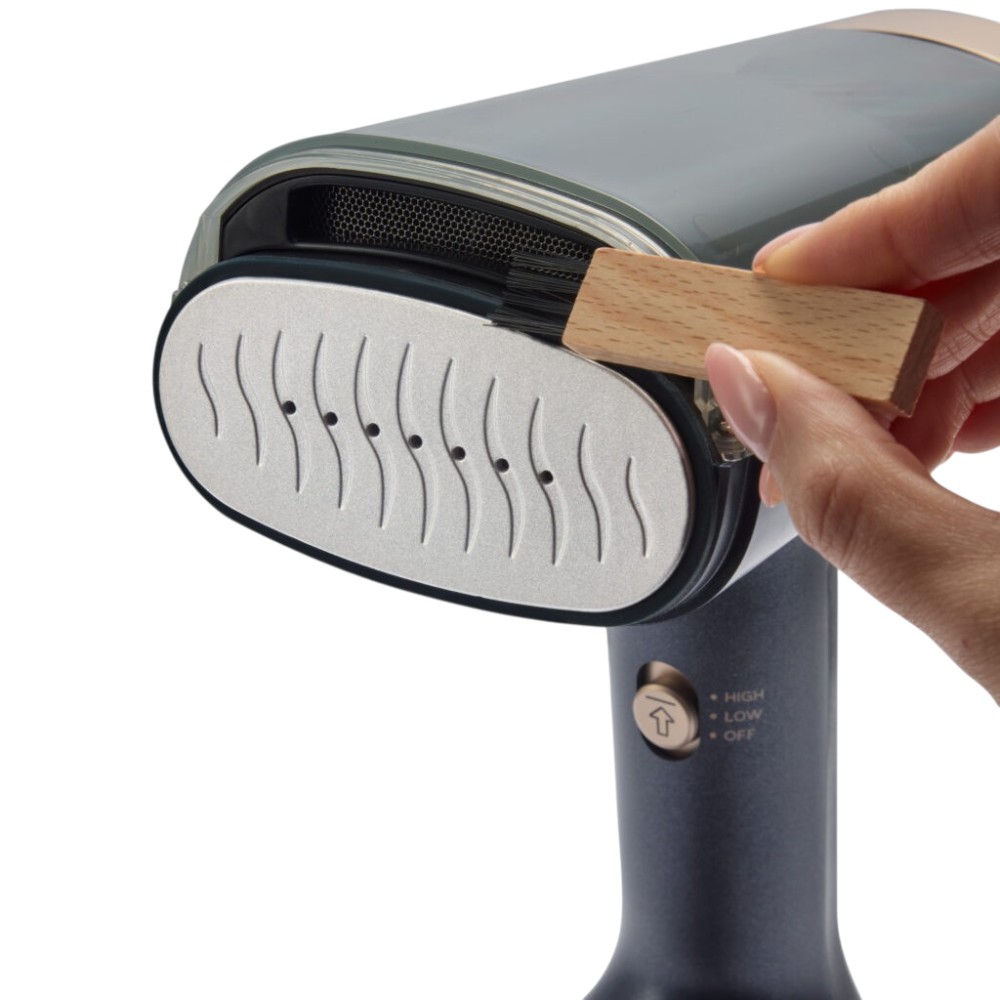 russell-hobbs-steam-genie-vacusteam-garment-steamer