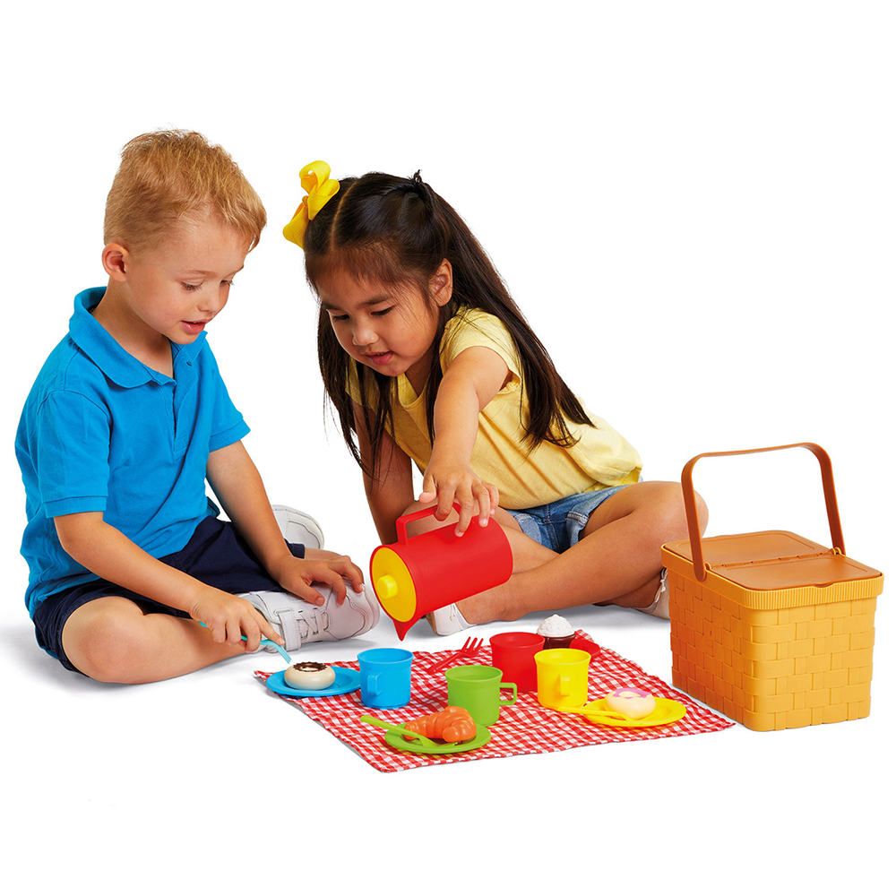 busy-me-picnic-playset