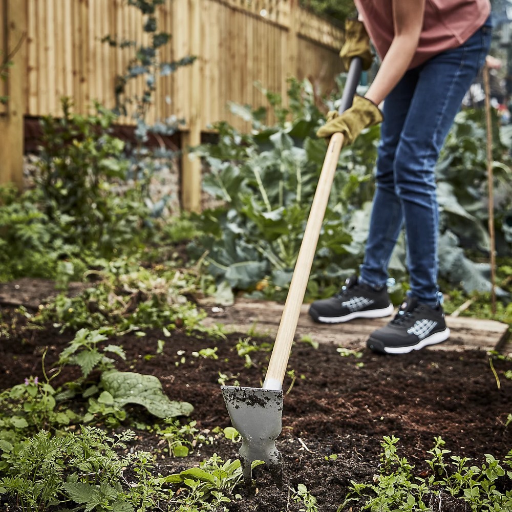 magnusson-draw-hoe-cultivator