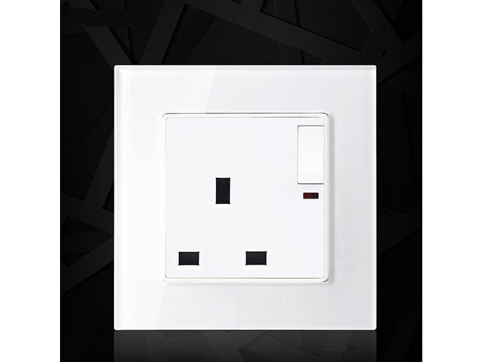 socket-white-glass-1-gang-8-6-x-8-6-cm