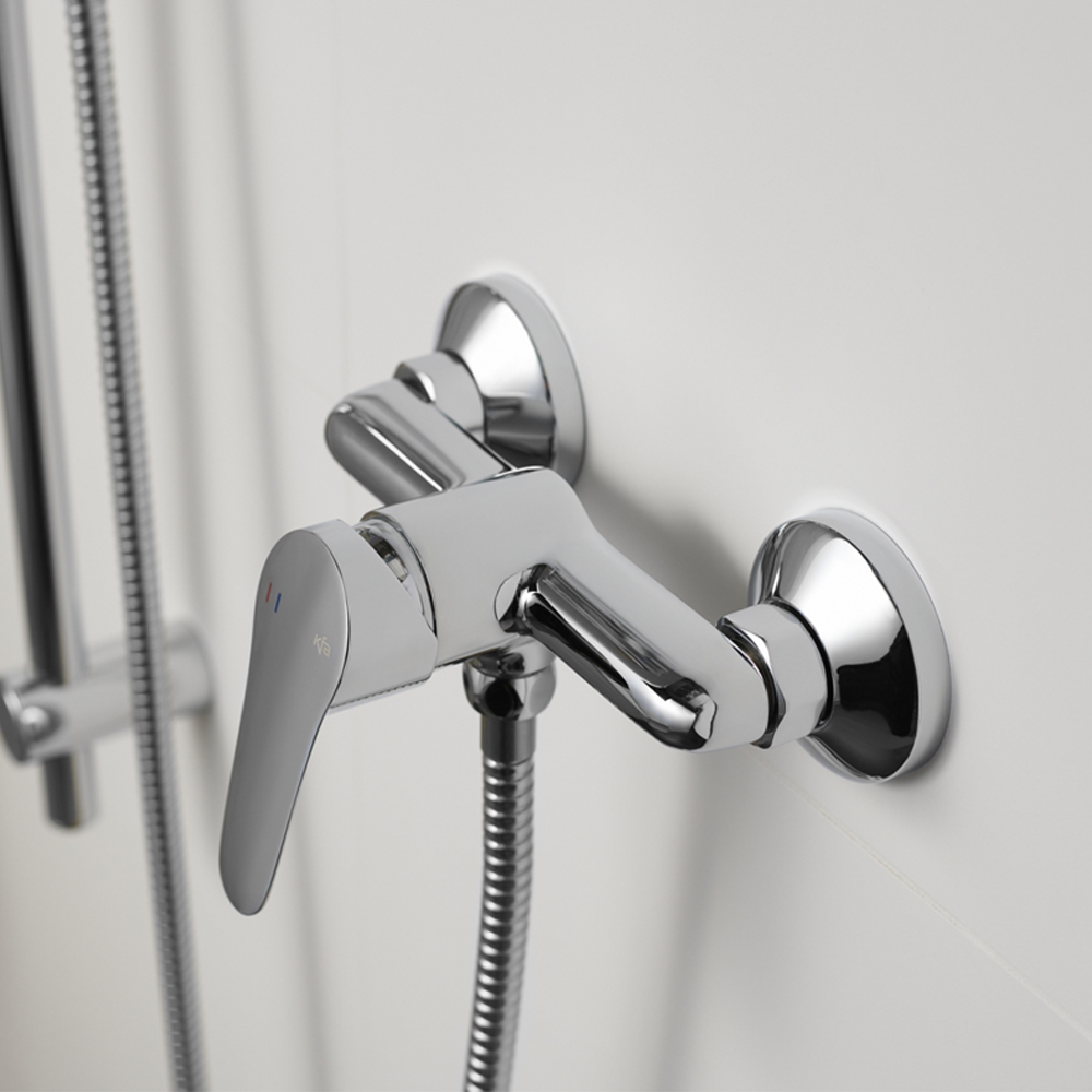 armatura-sparc-wall-mounted-shower-mixer-chrome