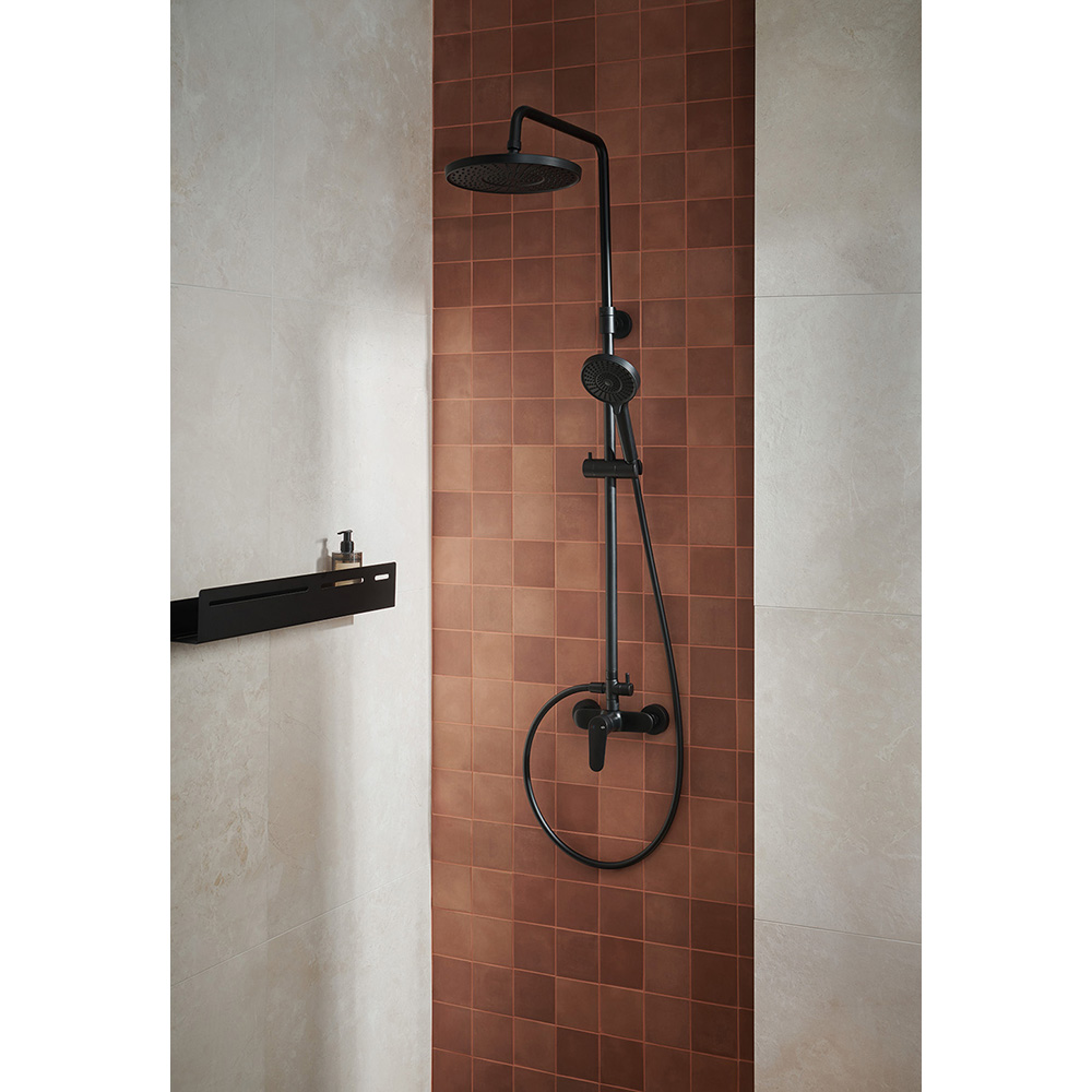 armatura-otava-rainshower-with-wall-mounted-shower-mixer-black