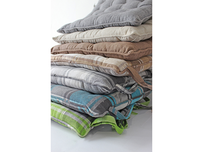 cotton-seat-cushion-with-tie-string-40cm-x-40cm-assorted-colours
