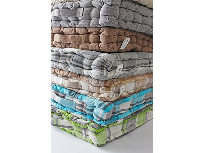 cotton-thick-floor-cushion-40cm-x-40cm-assorted-colours