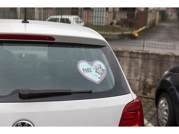 minnie-mouse-baby-on-board-car-sign