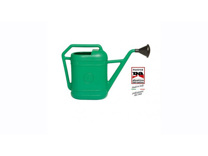 green-plastic-water-can-16l