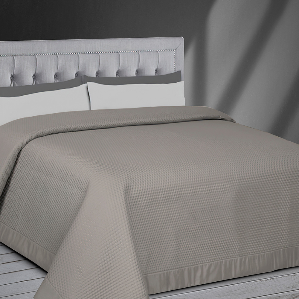 gilda-bed-throwover-grey-250cm-x-250cm