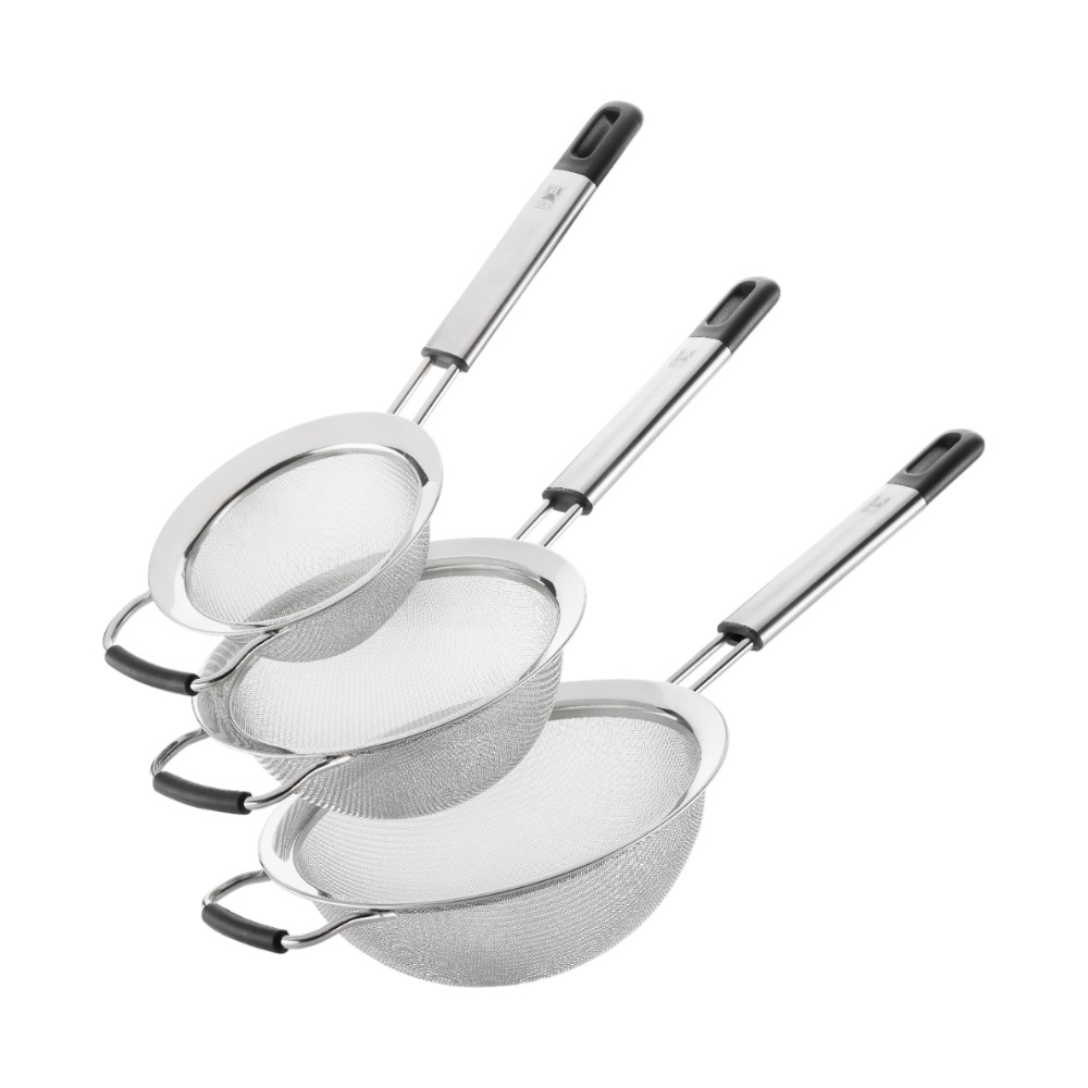 fine-mesh-kitchen-stainer-with-handle-19cm
