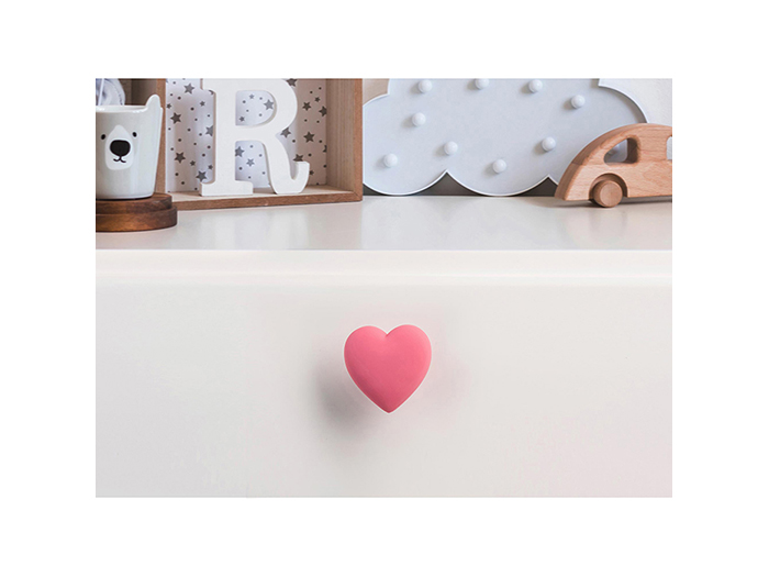 rei-rubber-heart-shaped-knob-pink-4-1-cm