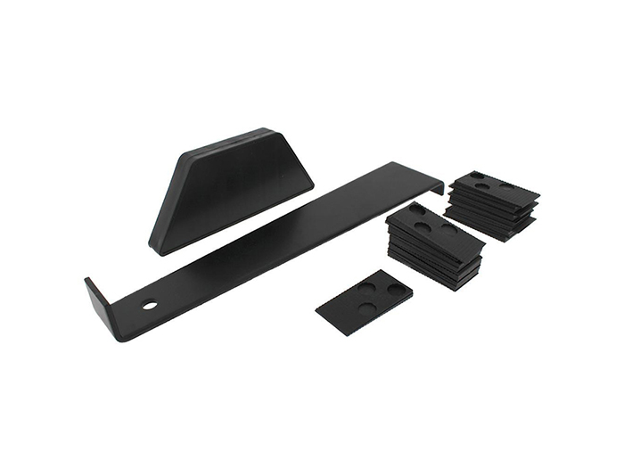 benson-black-laminate-fitting-set