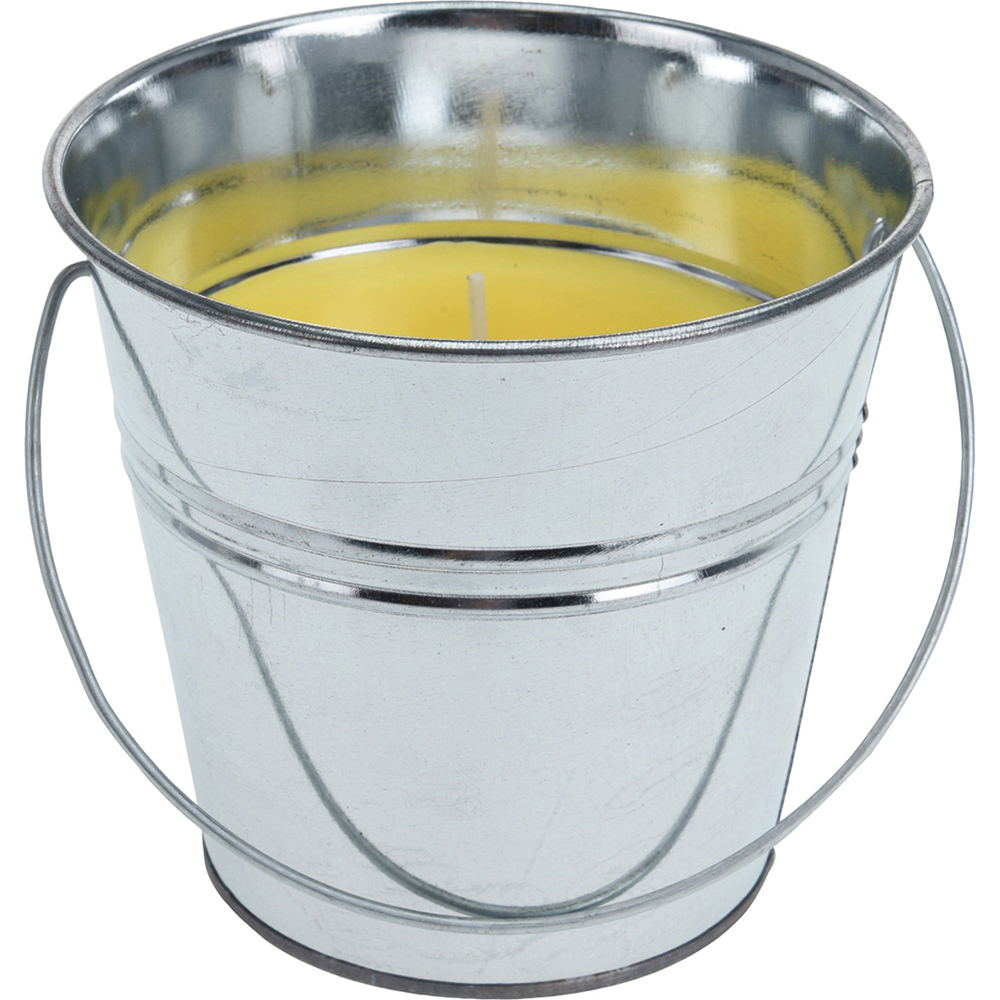 citronella-candle-in-tin-bucket