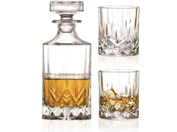 atmosfera-glass-whiskey-decanter-set-with-4-glasses