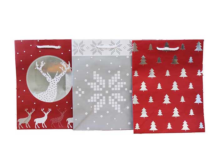christmas-designs-gift-bags-3-assorted-designs