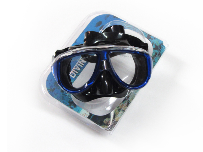 neptune-tempered-glass-diving-mask