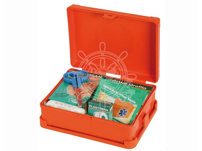 small-first-aid-kit-13cm-x-18cm-x-7cm